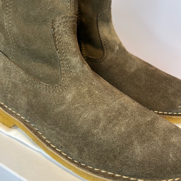 Clann Shearling Velvet Boots - Picture 4 of 14